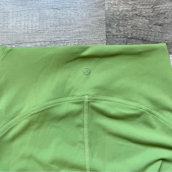 Lululemon InStill HR Tight 25” - Picture 3 of 4